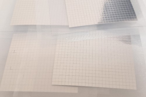 我司開(kāi)發(fā)出銦鉍基液態(tài)金屬導(dǎo)熱片，代硅脂的高效相變散熱材料